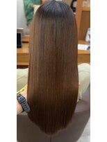 シェルマン(Charmant) 高槻　レイヤー　髪質改善ストレート　学割U24