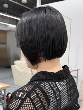 エルヘアメゾン(el. hair maison) 黒髪ボブ^^