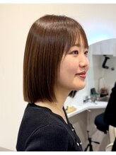 レヴ(Rev) 黒髪ストレートロングレイヤーミディアム髪質改善ストレートヘア