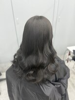 ジーナ 新宿(Zina) 【本多担当】暗髪でも透明感◎ダークグレー