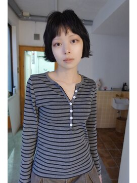 ネルケ 立川(nelke) 黒髪シースルーバング外ハネショートボブ立川小顔