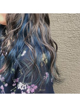 レガシーヘアーデザイン(Legacy hair design) 「インナーカラー ブルー」