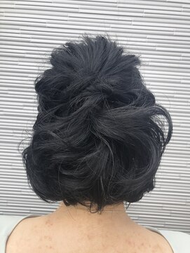 アムズヘアーファム ロープ編みハーフアップ