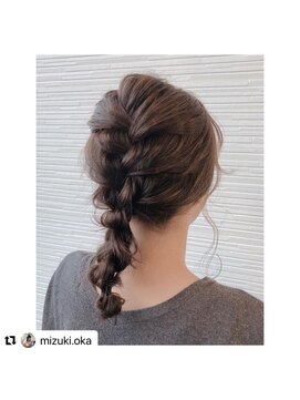 アパートメントヘアー アッシュベージュカラー