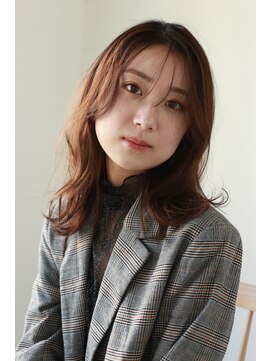 エクリ シセイドウ 麻布十番店(equri×SHISEIDO) 【麻布十番】ミディアムヘア