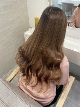 ラビス クローバー(Lovis clover) ナチュラルカラーブラウン