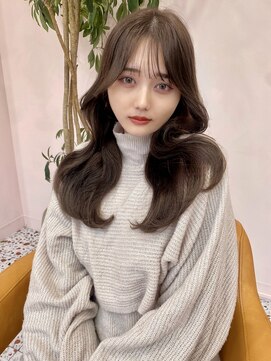 ボタン シブヤ(VOTAN SHIBUYA) オリーブ/グレージュ/韓国ヘア/渋谷/レイヤー/顔まわり