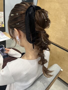 リンダ(LINDA) ポニーテール/ロングヘア/編み下ろし/[札幌美容室LINDA]