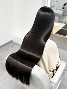 エルサ(Elsa) 【Elsa元町・三宮】高濃度水素弱酸性縮毛矯正