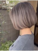白髪ぼかしハイライトボブ