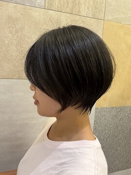 クラシック ヨコハマ(classic Yokohama) 黒髪丸みショート　ショート　ショートボブ　30代　40代  50代