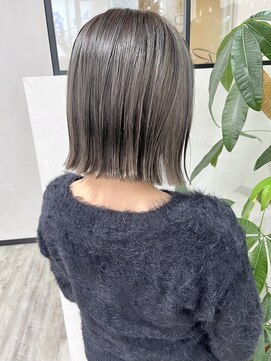 ベルヘアーデザイン 堺東(Belle hair Design) 切りっぱなしボブイルミナカラー外国人風堺東20代30代40代
