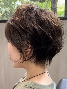 ビュートヨナカ(VIEW TOYONAKA) 【30代40代50代】無造作くびれショート