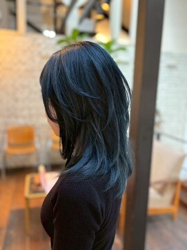 ルシードスタイル プルス(PLUS) ウルフカット×デザインカラー