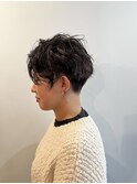 くせ毛を楽しむハンサムショート
