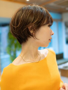 サーカス バイ ビュートリアム 青山(CIRCUS by BEAUTRIUM) 大人ショートくびれショート30代40代青山表参道