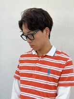 シロ 船橋(白silo)&nbsp;メンズ刈り上げアクティブショートニュアンスフェザーパーマ