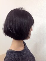 プームヘアー(POOM hair)&nbsp;動きのある軽めボブスタイル