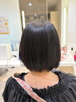 ケンジ 平塚 アネッタ(KENJE annetta)&nbsp;縮毛矯正ビフォーアフター