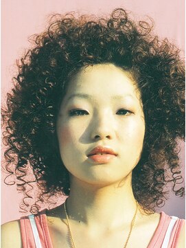 エア 八王子(Air) 個性的でインパクト大!!のスパイラルヘアー