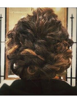 ユニオン(union) ギブソンカール風　編み込み