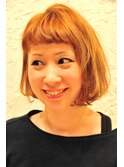 短めパッツンのふんわりボブ