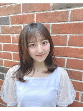 シェノン 梅田(CHAINON) ベージュカラー×似合わせ小顔前髪カット