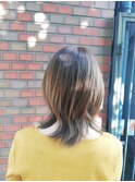 カーキアッシュ