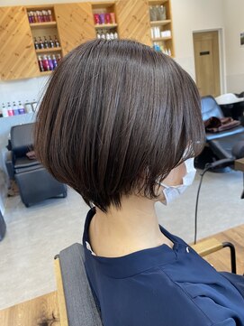 ルッカヘアガーデン バイ ラッシュゴールド(RUCCA HAIR GARDEN by LUSH GOLD) 透明感抜群！！透明感カラー×ショート