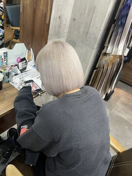 ラフ(LAFF) #黒髪#ボブルフ#ネビージュ#小顔#ワンレン