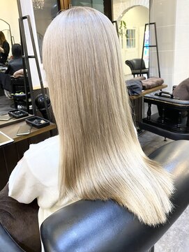 ルクスバイアフィナー(Luxo by Afinar) 【町田/Luxo by Afinar】ホワイトベージュ