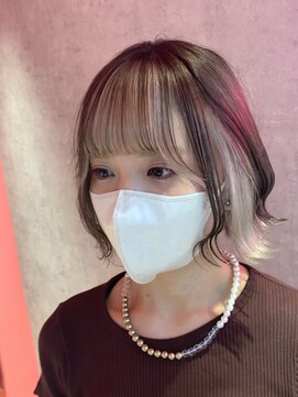 ロンドヴァリー 渋谷店(Lond vallee) フェイスフレーミングセクションカラーホワイト