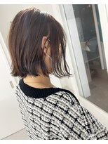 エラ(ELLA)&nbsp;切りっぱなしボブ