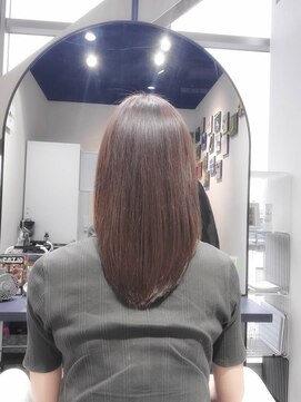 アパートメント オブ ソロン(The Apartment of Solon) 【艶髪】/髪質改善/グレージュカラー/フェミニンロング/縮毛矯正