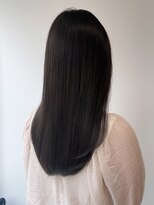 ネイヴィル オモテサンドウ(navile omotesando)&nbsp;ダークアッシュベージュ×ミネコラトリートメント