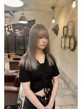 エル(L) White silver