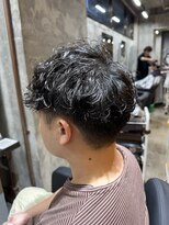 カーニー 上野(kearny)&nbsp;波巻きスパイラルパーマツイストスパイラルパーマ波巻きパーマ