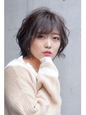 ナチュラルで大人可愛いショート