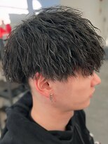 バース バイ ハピネス(BIRTH by happiness)&nbsp;奈良縦落ちツイストスパイラルパーマ刈り上げマッシュ