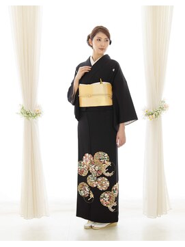 キモノクイーン(KIMONO QUEEN) 黒留袖レンタル¥77,000 /No.263