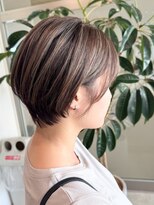 ビスポーク(BESPOKE)&nbsp;立体感アップ！柔らかハイライト