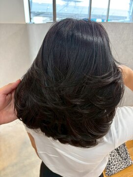 メリー オオサカ(Merly Osaka) バタフライレイヤーカット