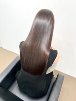 イオエ 元町(ioe)&nbsp;小顔/クラゲヘアー/オリーブグレー/透明感カラー/レイヤーカット