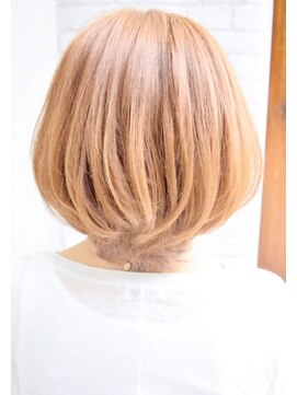 ナチュラル無造作ボブ