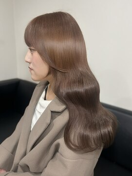 ベレーザ 渋谷(BELEZA) 17514黒髪チャコールグレーミディアムレイヤーバタフライカット