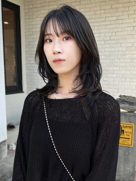 ラパンセ ブルー(LA PENSEE BLEU) ミディアムレイヤー ハッシュカット バタフライ シャギー ウルフ