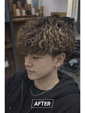 ジェットブラックキューサンロク(JET BLACK 936) 波巻きメッシュカスタムパーマ