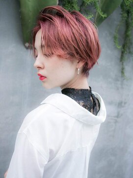 ルティア(Lutia) 内巻きワンカール 大人かわいい 小顔