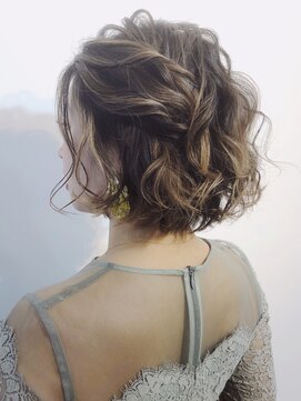 アメリ(AMELIE) ボブアレンジ