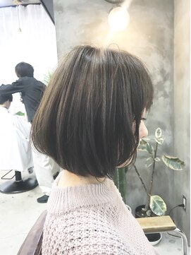 エトネ ヘアーサロン 仙台駅前(eTONe hair salon) 【eTONe】ふんわりシルエットボブ